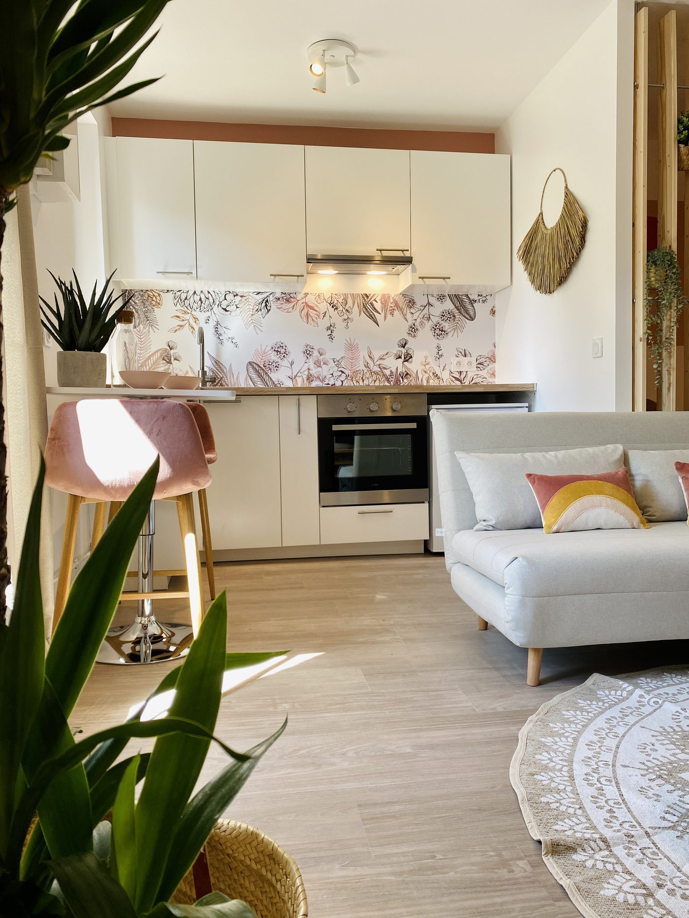 Kitchenette crédence florale